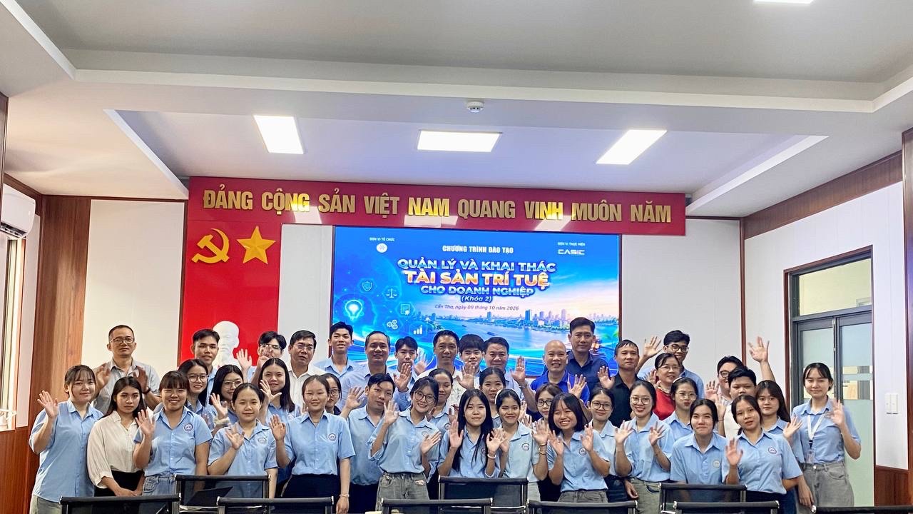 TRƯỜNG CAO ĐẲNG CỘNG ĐỒNG SÓC TRĂNG THAM GIA CHƯƠNG TRÌNH ĐÀO TẠO QUẢN LÝ VÀ KHAI THÁC TÀI SẢN TRÍ TUỆ CHO DOANH NGHIỆP KHỞI NGHIỆP