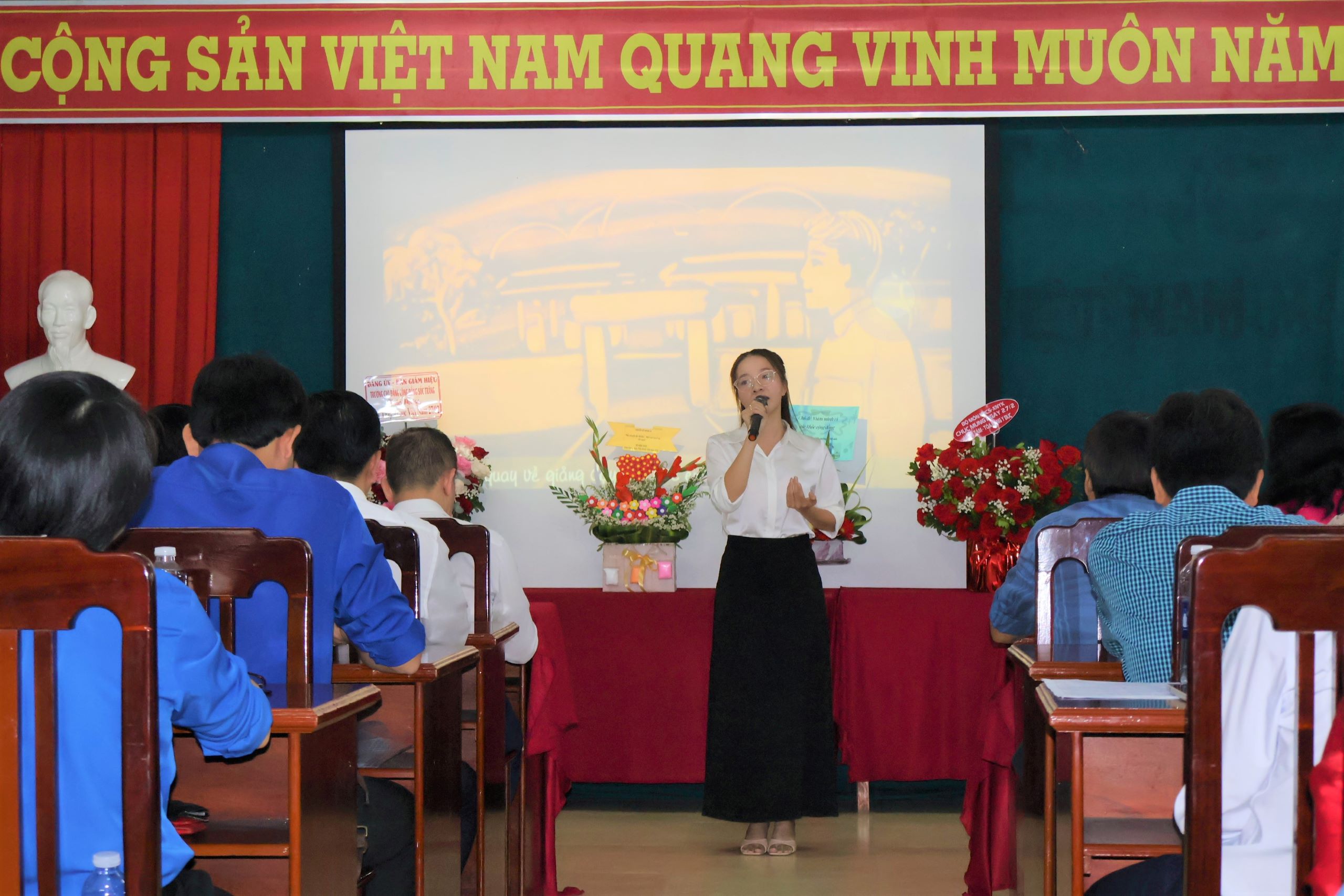 Họp mặt kỷ niệm 71 năm Ngày Thầy thuốc Việt Nam